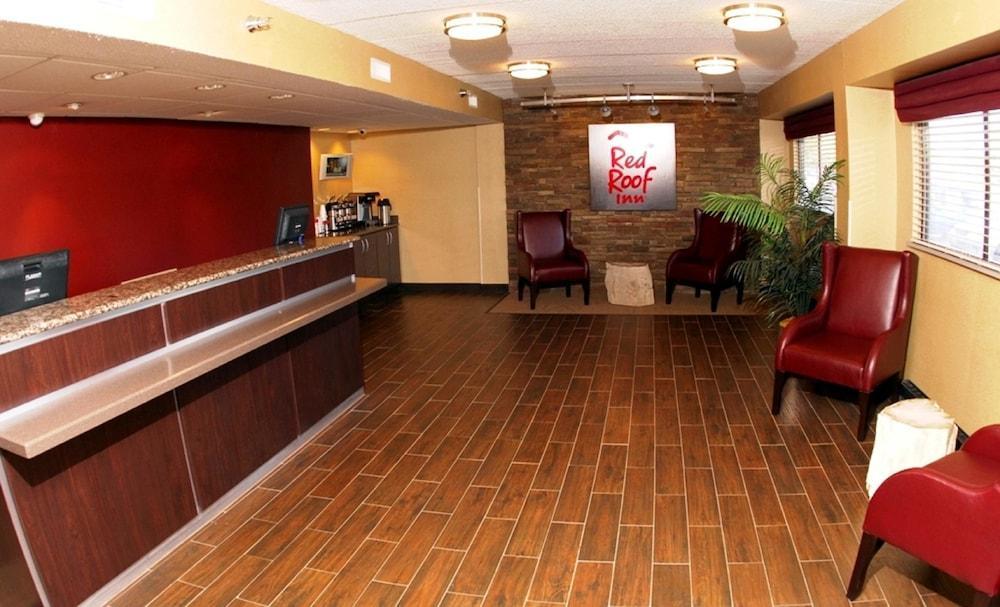 Red Roof Inn Elkhart Exterior photo